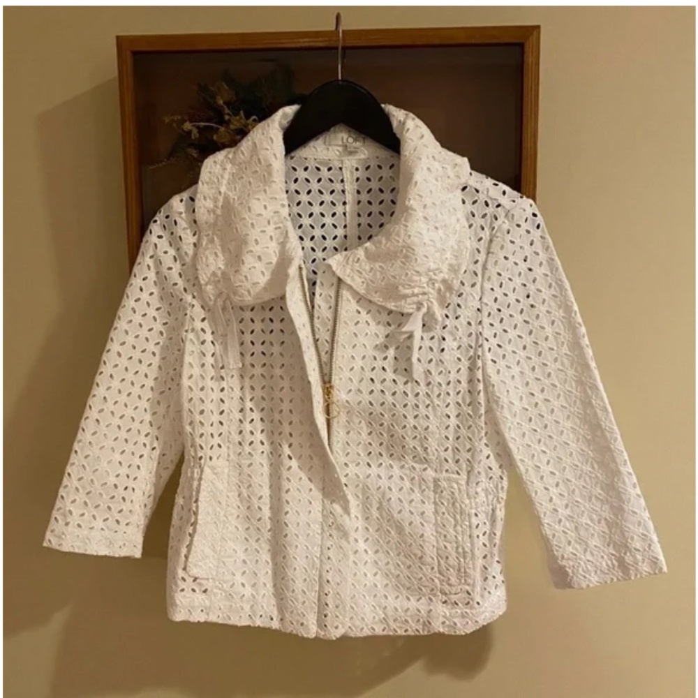 Eyelet Jacket - Picture 5 of 8
